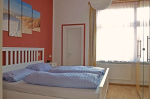 Bild 6: Carolinensiel: Fewo EBBE zentrale Lage, max. 5 Gäste und Hunde willkommen