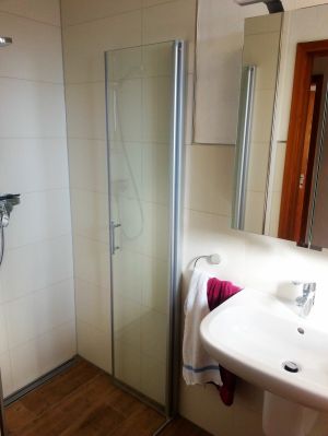 Bodengleiche Dusche (85x100 cm) - Bild 28: Ferienhaus Degenhardt - Im Urlaub und doch zu Hause