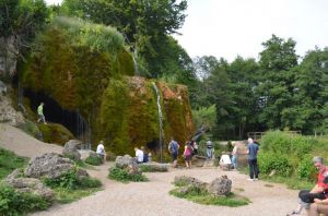 Der Wasserfall Dreimühlen ist im Sommer wie im Winter ein Besuchermagnet. - Bild 17: Ferienhaus Eifelröschen - wenn Sie das Besondere lieben