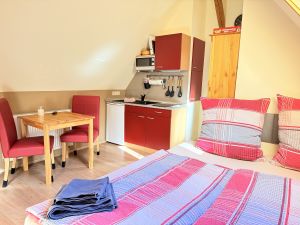 Bild 18: Wellness Fewo Maylo, 3 Schlafzimmer, 2 Bäder, Garten, BBQ, Sauna