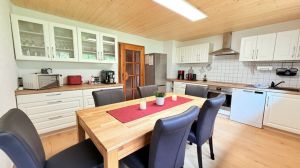 zur Erstausstattung
Kaffeebohnen
Tee
Kaba
Zucker - Bild 11: exklusive FeWo Waldblick, 2 Schlafzimmer, Elektrokamin, Garten