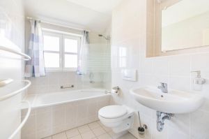 Bild 5: Insel Rügen; Maisonettewohnung von Privat; W-LAN; 400m vom Strand