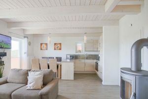 Bild 3: Ferienhaus "Lachmöwe", Urlaub mit Hund, Kamin, Sauna, Zaun, - 6 P., Nordsee