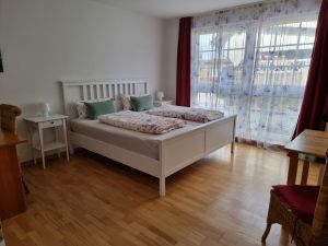 Bild 6: 3-Zimmer-Ferienwohnung direkt am Fehnkanal