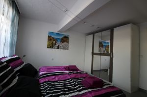 grosser Kleiderschrank - Bild 9: Wellness für Familie und Hund Ferienhaus an Ostsee und Schlei