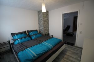 grosse Kommode vorhanden - Bild 11: Wellness für Familie und Hund Ferienhaus an Ostsee und Schlei