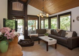 Bild 2: Ferienhaus Woodland Lodge mit eingezäuntem Garten in Winterberg-Niedersfeld