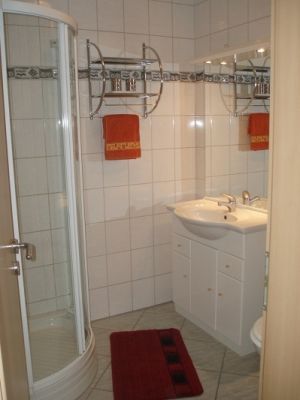 Bild 7: Ferienwohnung OG-Deichmuschel II, Norddeich strandnahe Fewo mit Hund