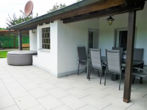 Bild 2: Ferienhaus Sam, Schwäbische Alb, Hunde willkommen, 1200qm Garten