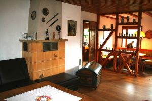 Bild 15: Ferienhaus Gabriela mit eingezäunten Garten und privatem Swimmingpool