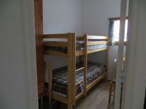 Etagenbett im Kinderschlafraum - Bild 12: Colline 34 Narbonne Plage bis 4 Personnen Vierbeiner Willkommen