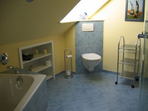 Bild 7: Gemütliche Ferienwohnung Friesenblau OG (60qm ; 3 Personen)