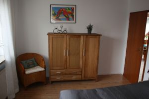 Der Kleiderschrank - Bild 10: Ferienwohnung "Baltic" Neustadt/Holstein