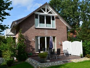 Bild 1: Frische Brise OG - gemütlicher Urlaub in Dangast für 3 Personen auf 70qm