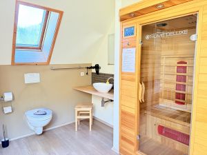 Bild 20: Wellness Ferienhaus Schwarzwaldhaus Zwink Enzklösterle Sauna BBQ Garten