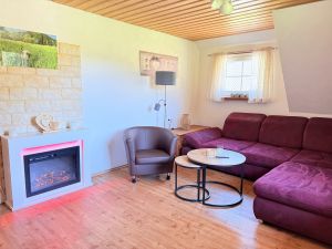 Bild 7: Wellness Ferienhaus Schwarzwaldhaus Zwink Enzklösterle Sauna BBQ Garten