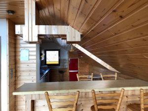 Wohnbereich Blickrichtung Küchenzeile - Bild 7: Erholung pur für Mensch und Hund