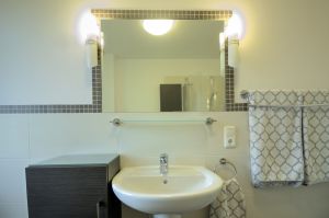 Bild 5: Großzügige FeWo mit Terrasse, Kamin, Sauna, WLAN, Kinderspielplatz