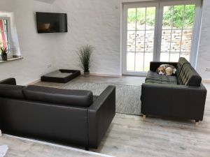 Bild 5: Ferienhof Pfotenglück in der Eifel Einheit Waldblick