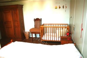 Bild 5: Haus Sonnenwinkel im Schwarzwald mit eingezäunten Garten