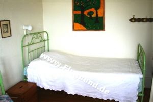 Bild 6: Haus Sonnenwinkel im Schwarzwald mit eingezäunten Garten