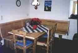 Bild 4: Der "Turm"! Hundefreundlich und eingezäunt. Mit eigener Sauna