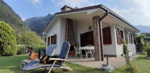 Bild 1: I17p Haus Oskar direkt am Idrosee gelegen mit eigenem Garten