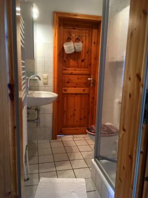 Bild 14: Urlaub mit Hund in Ostseenähe - komplett eingezäunter Garten