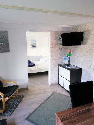 Bild 12: Ferienhaus Mia, eingezäunter Garten / fast Alleinlage / 4-5 Hunde