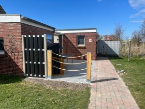 Bild 9: Ferienhaus Mia, eingezäunter Garten / fast Alleinlage / 4-5 Hunde