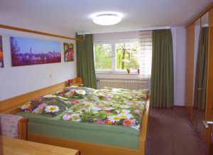 Bild 6: 4 Sterne Ferienwohnung Schwarzwaldparadies in sonniger Gartenlage.