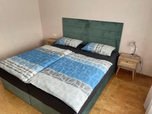 Bild 13: Große Ferienwohnung mit 3 Schlafzimmern und Sonnenterrasse