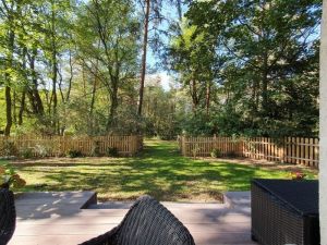 ..in den unteren Wald - Bild 9: Ferienhaus in Alleinlage auf 1,7ha Wald-Grundstück, komplett eingezäunt