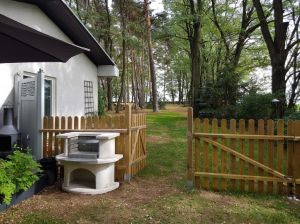 direkt an der Terrasse..mit Blick in den oberen Wald - Bild 12: Ferienhaus in Alleinlage auf 1,7ha Wald-Grundstück, komplett eingezäunt