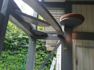 Terrasse "katzensicher" und mit Sitzplätzen. - Bild 17: Ferienhaus Mau & Wau - Waldhessen