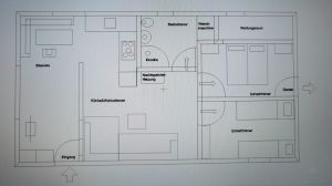 Verschaffen Sie sich einen Überblick über unser Ferienhaus mit dem Grundrissplan. - Bild 22: Haus mit Zaun an beliebten Wanderrouten mit Blick in den Sternenhimmel