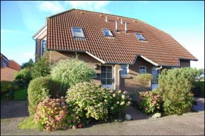 Bild 1: Haus Sandglöckchen - Komfortable Doppelhaushälfte in Greetsiel