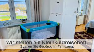 Für Familien mit Babys ist es oft schwierig, alle notwendigen Dinge für einen Urlaub mitzubringen. Aus diesem Grund stellen wir iIhnen gerne ein Reisebett für Ihre Kleinen zur Verfügung. Bitte bringen Sie aus hygienischen Gründen eine Matratze mit. - Bild 29: Ferienwohnung im Gutshaus, Entschleunigung pur für erholsame Tage