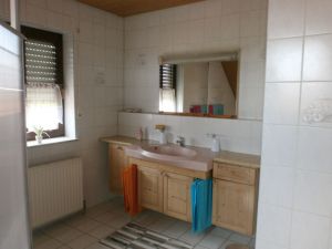 Waschbecken - Bild 4: Ferienwohnung Schaub Rhön