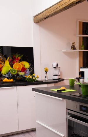 ausgestattete Küche, mit allem was das Herz begehrt - Bild 7: Ferienwohnung "Die Käuzchenkuhle" - Alleinlage im Wald