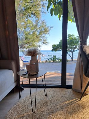 Bild 6: Resort "10gardens" - Beachvilla Stella #2 - 1. Meerreihe mit Whirlpool