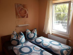 Bild 1: Ferienhaus Ewa in Stahlbrode nah am Wasser