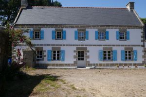 Bild 2: großzügiges Bauernhaus mit Sauna in der Bretagne