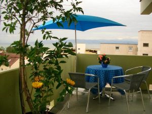 überdachter, umlaufender Südost-/Südbalkon - Bild 1: Ferienwohnung Mehl in Immenstaad/Bodensee - mit Panorama-See- u. Alpenblick