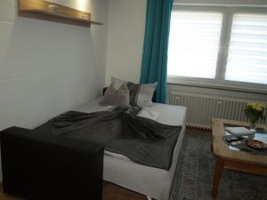Schlafsofa - Bild 7: Ferienwohnung am Moosweiher auch für Wochenendheimfahrer geeignet