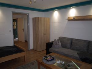 Wohnschlafzimmer - Bild 5: Ferienwohnung am Moosweiher auch für Wochenendheimfahrer geeignet