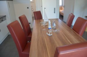 Bild 5: Wismarer Kogge Steuerbord: hochwertig, stilvoll für bis zu 6 Gäste mit Hund