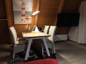 Der Esstisch - Bild 5: Ferienhaus Muschelsucher in Damp an der Ostsee
