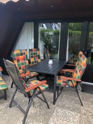 Frühstück, Mittagessen oder Grillabend auf der Sonnenterrasse. - Bild 25: Ferienhaus Muschelsucher in Damp an der Ostsee