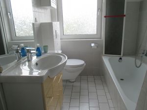 Bild 12: Carolinensiel: Fewo RUHEPOL direkt am Deich, Balkon, max. 5 Gäste + Hunde